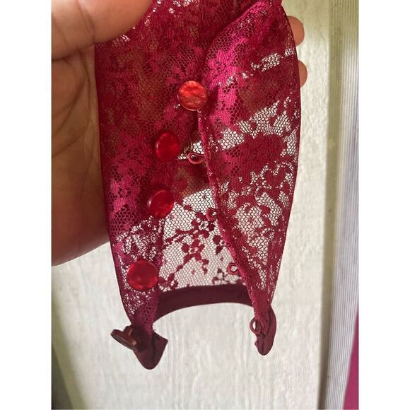 Creations by Aria 1970’s Vintage Victorian Lace Burgandy Pleated long dress Sz 7 - Picture 7 of 16